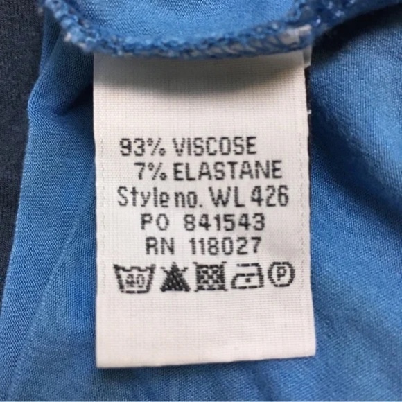 Boden | Blue Graphic Floral Tie Wrap Long Sleeve V-Neck Knit Top, Size UK 10 - Picture 7 of 7